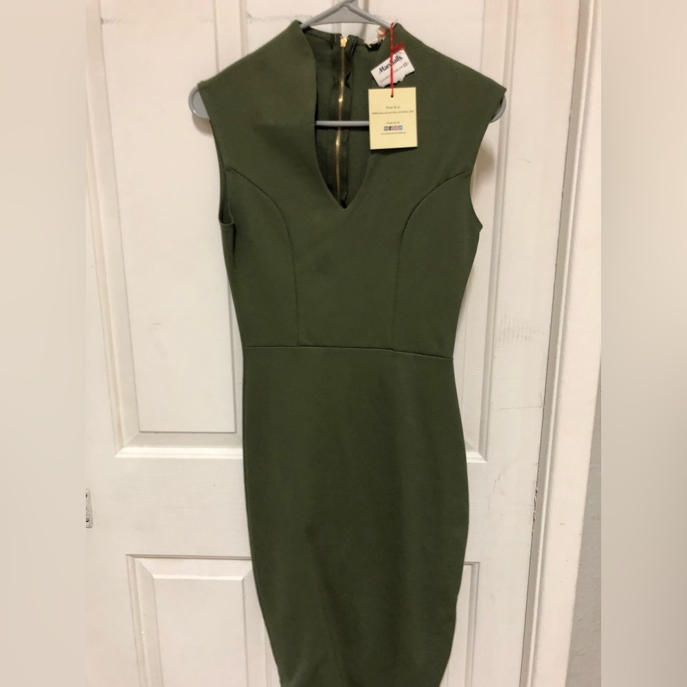 Green bodycon dress